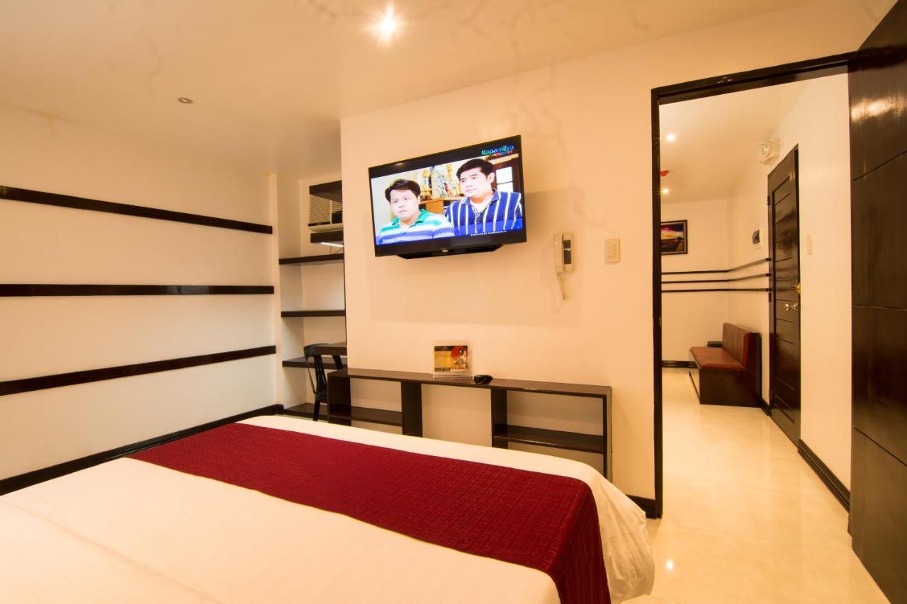 Diamond Hotel And Resto Катарман Екстериор снимка