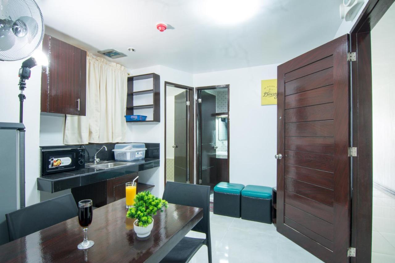 Diamond Hotel And Resto Катарман Екстериор снимка