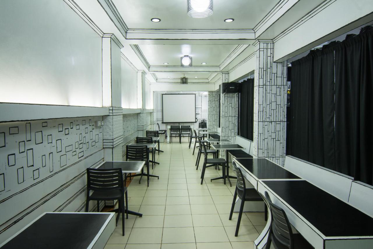 Diamond Hotel And Resto Катарман Екстериор снимка